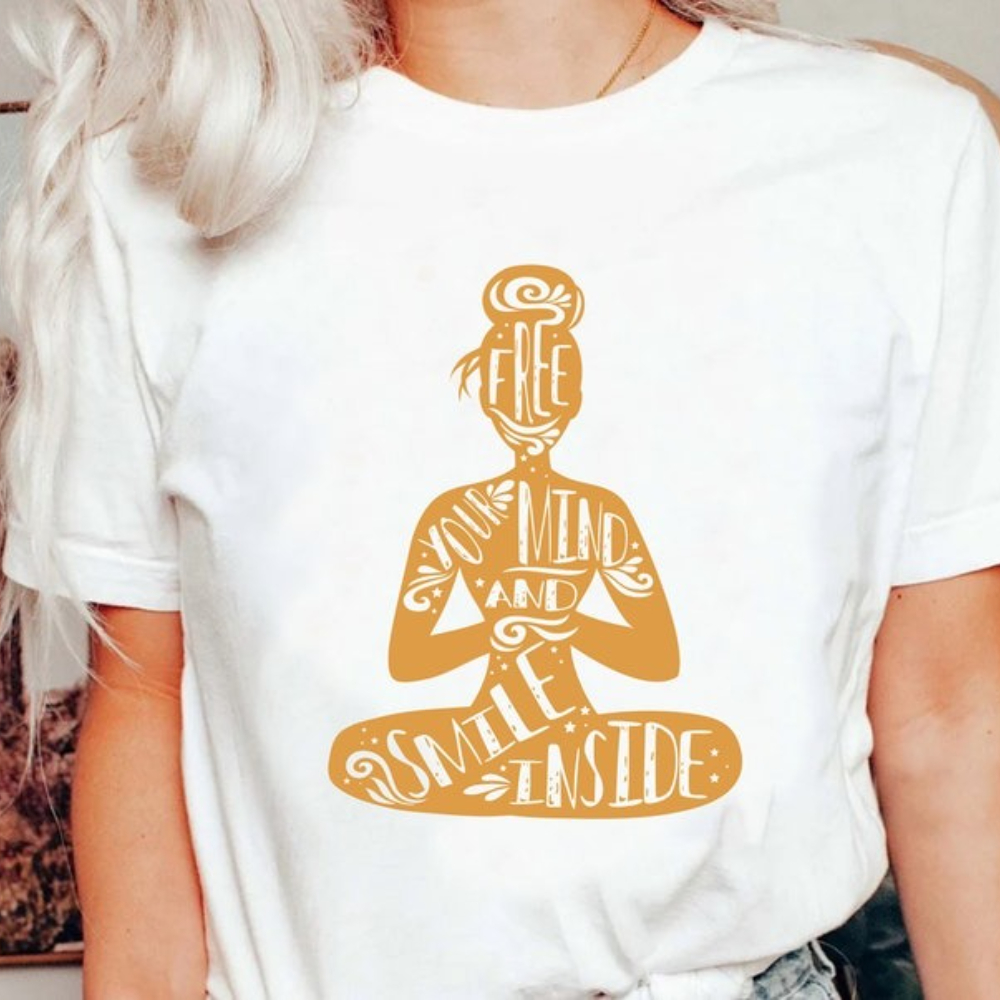 Yoga T-Shirt Free Your Mind Po - Yoga And Fitness Instructor recension och pris